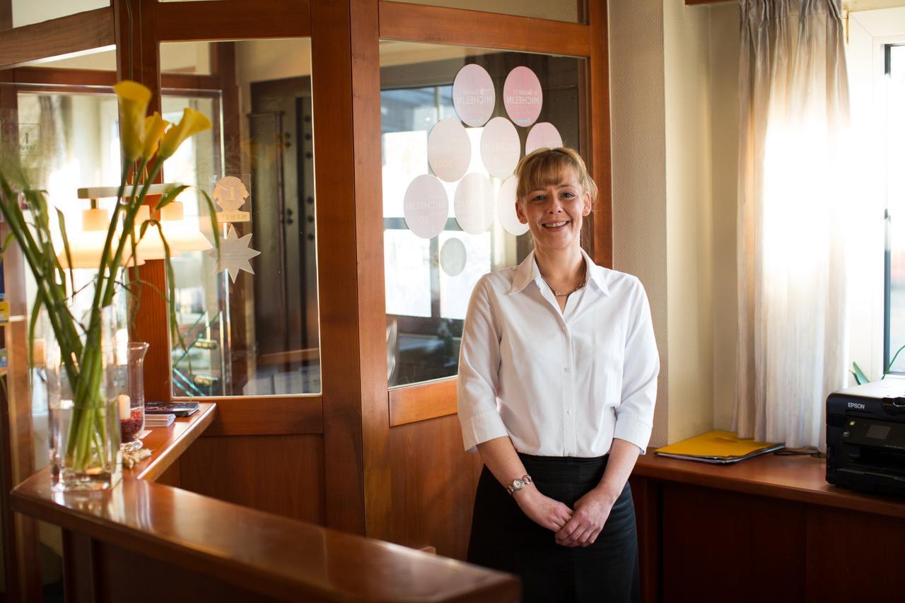 Hotel Schewe ลือเนอ ภายนอก รูปภาพ