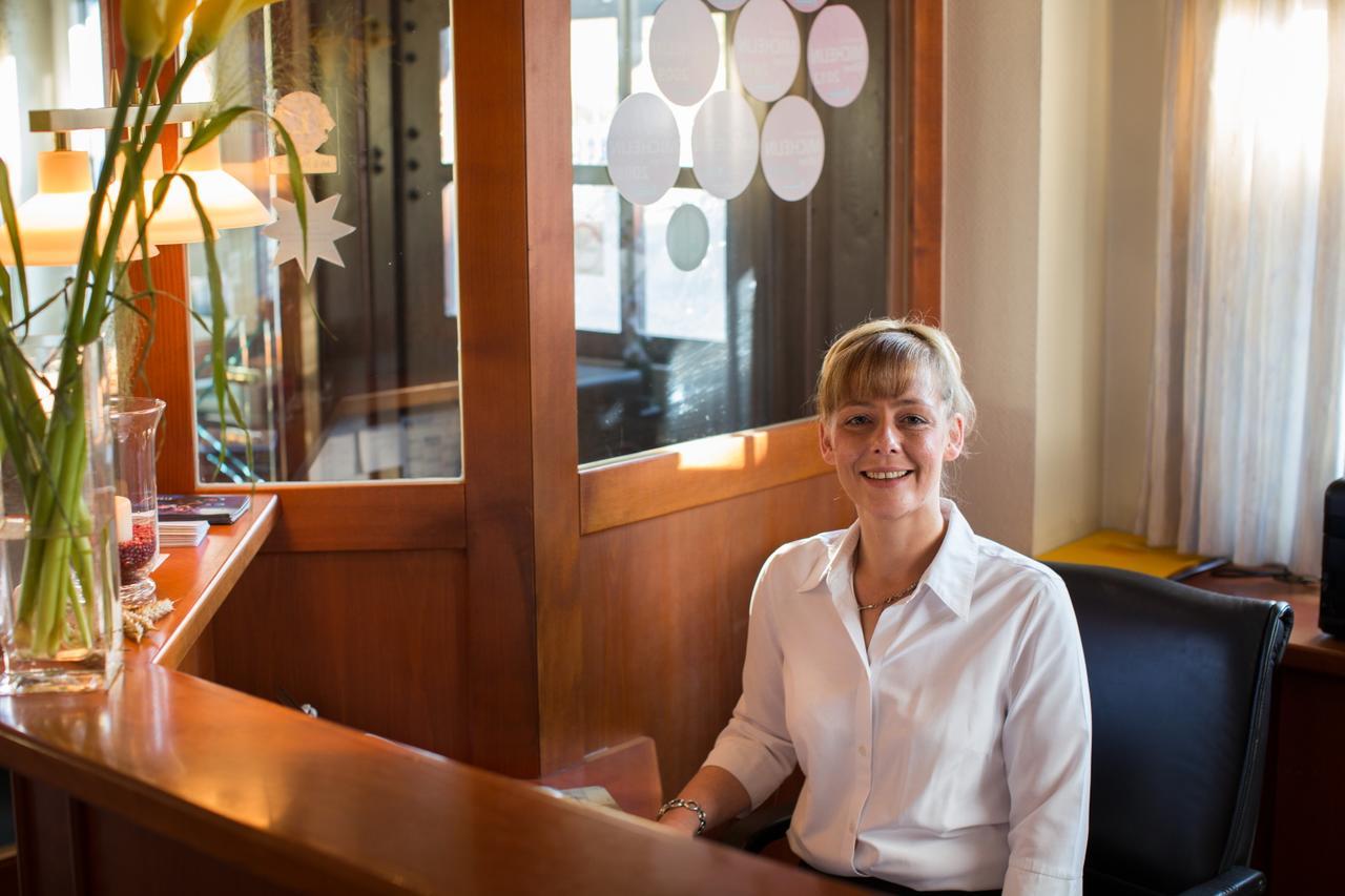 Hotel Schewe ลือเนอ ภายนอก รูปภาพ