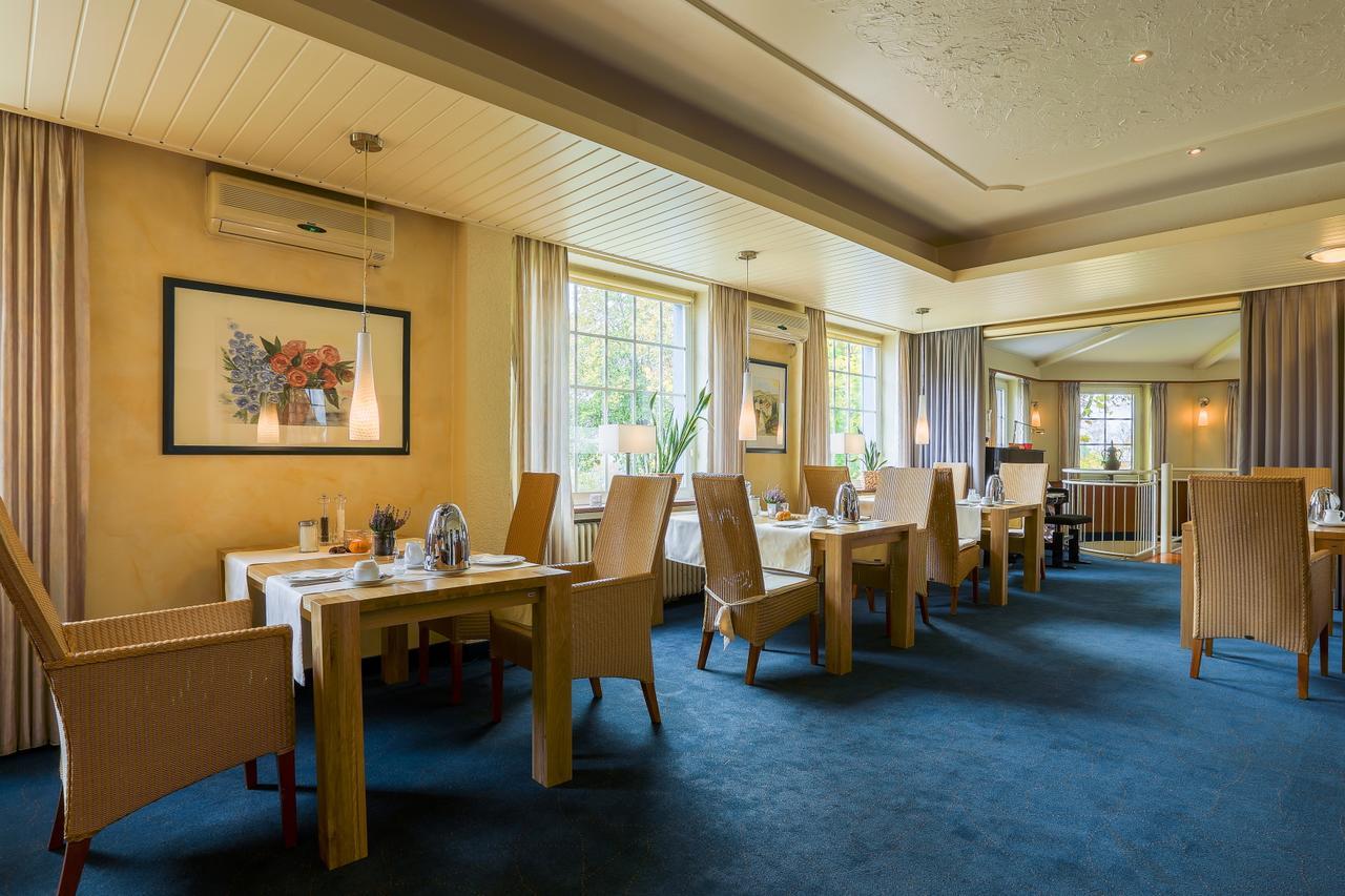 Hotel Schewe ลือเนอ ภายนอก รูปภาพ