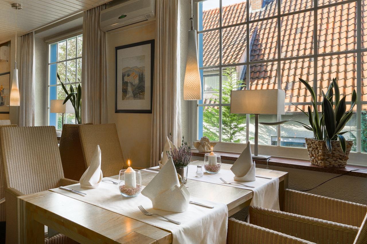 Hotel Schewe ลือเนอ ภายนอก รูปภาพ