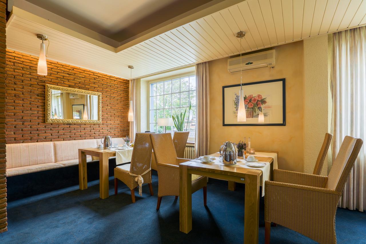 Hotel Schewe ลือเนอ ภายนอก รูปภาพ